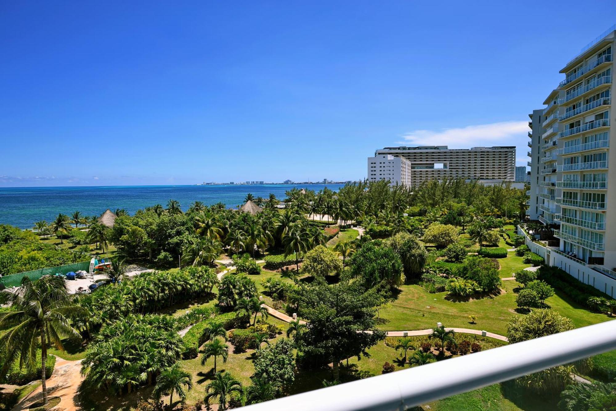Beachfront Apartment Blue Vista Cancun Ngoại thất bức ảnh