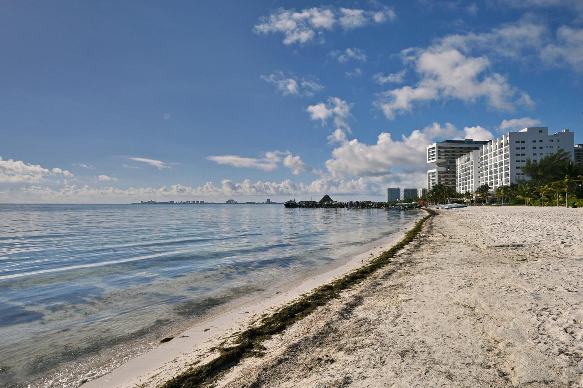 Beachfront Apartment Blue Vista Cancun Ngoại thất bức ảnh
